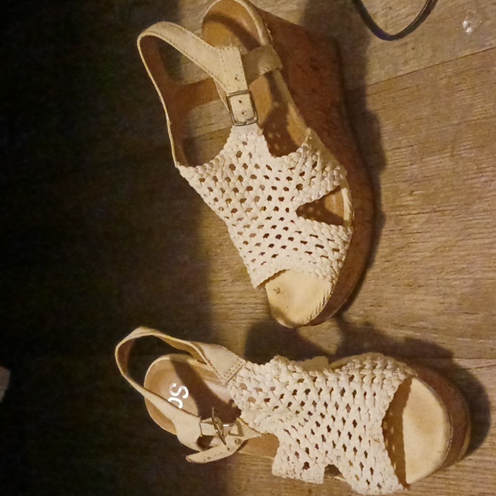Khols SO taffy wedges creme 8 1/2